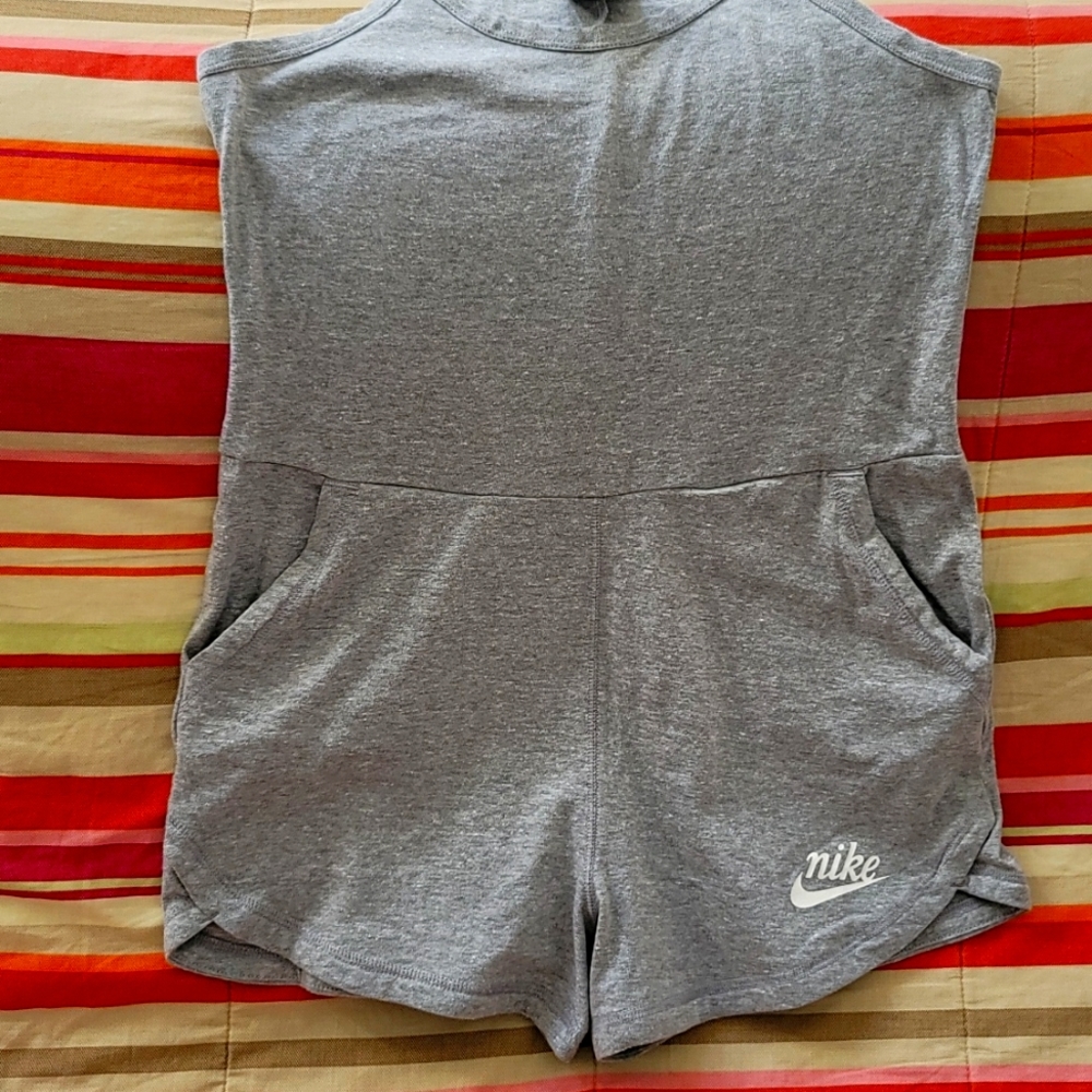 Nike women's tank top short one piece set